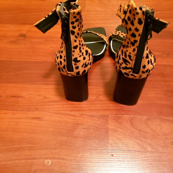 Rag & Bone Leopard 🐆 Print Heels - Picture 3 of 8